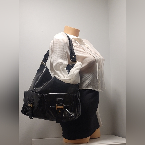 Michael Kors Black Patent Leather Shoulder  Bag - Picture 6 of 15